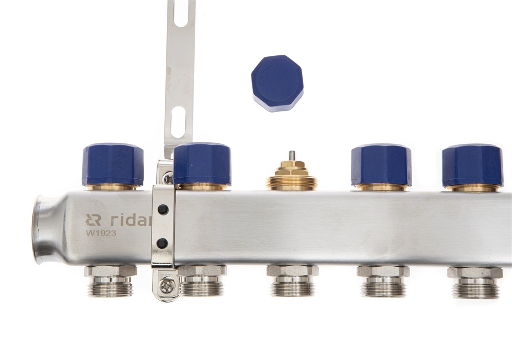 Ридан 088U0959R — Комплект коллекторов SSM-9RF set с расходомерами, кронштейнами, ручным воздухоотводчиком, сливным краном и торцевой заглушкой, 9 контуров 088u0959r