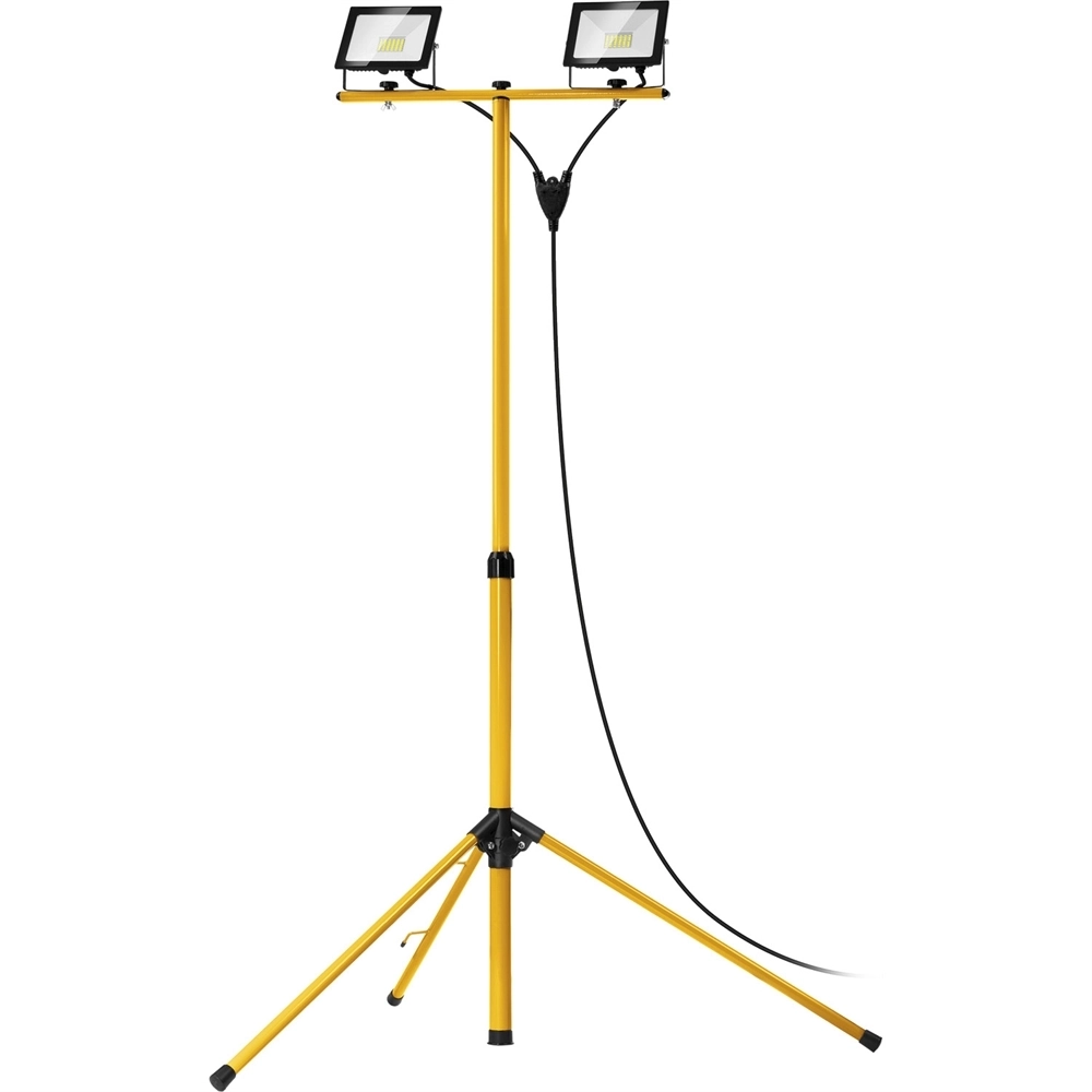 STAYER  LED-MAX, 2 х 30 Вт, 6500 К, IP 65, 1.6 м, светодиодные прожекторы на штативе (56925-2-30) 56925-2-30