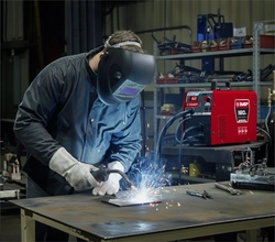 ЗУБР RED FORCE, MIG / MAG, FCAW, MMA, TIG, 160 А, полуавтомат сварочный, с газом / без газа, горелка ПСГ-180 (ПСГ-М5-160) zb  псг-м5-160