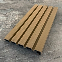 Угол для реечной панели EasyDecking Ко-Экструзия 50х50х4010 Дуб LT 33591